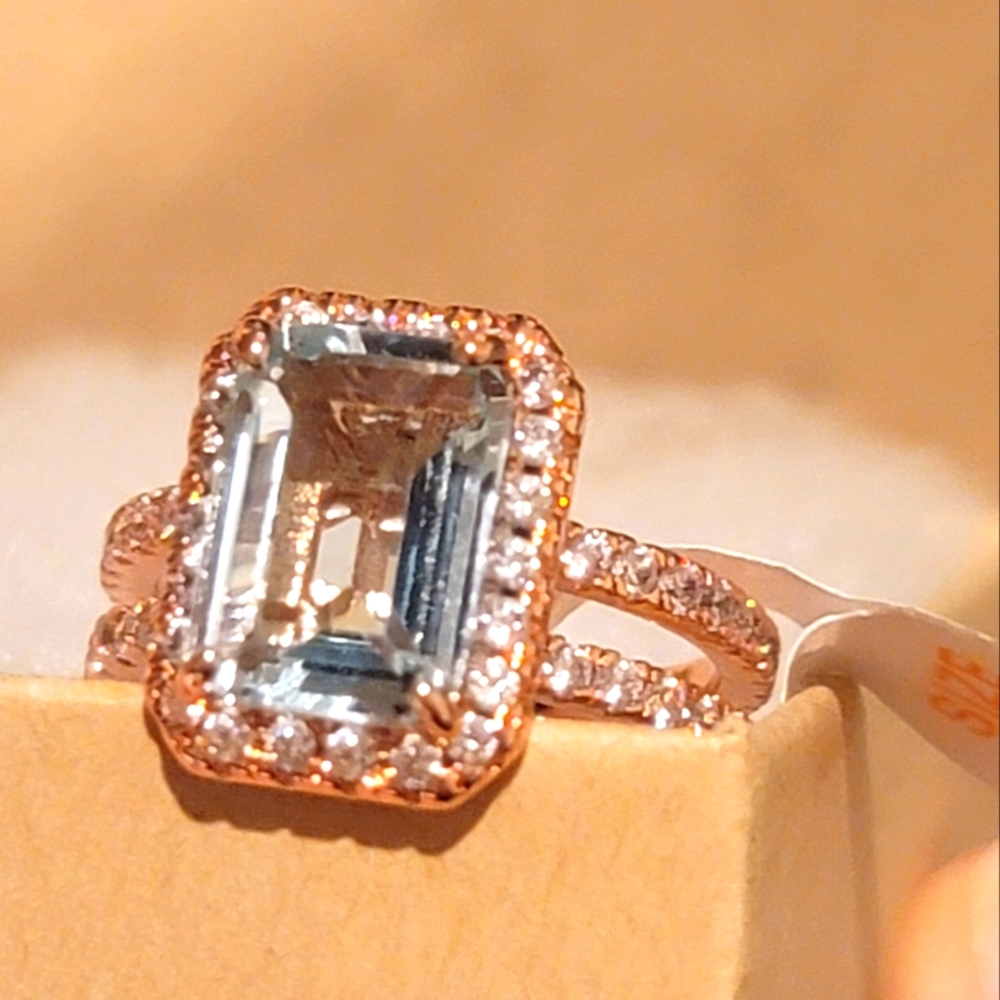 NWT| RBP Aquamarine Rose Gold Plate Sz 6